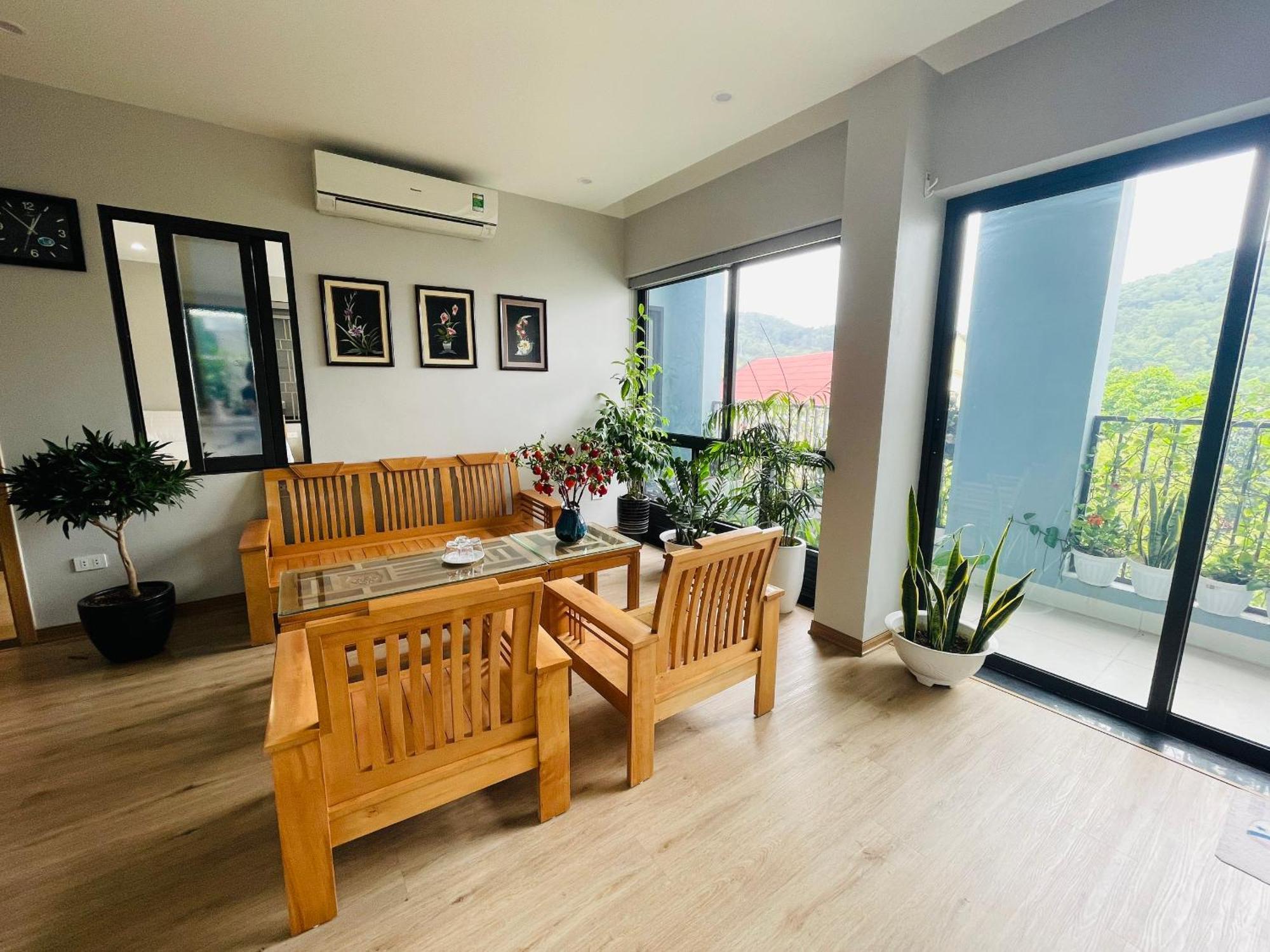 The Light Hotel Ha Long Exterior photo